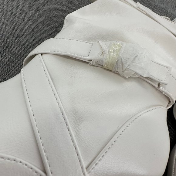 Bamboo Daystar Boots Mid Calf 9 Off White Zipper Brand New Scrunched 3” Heels - Picture 15 of 16